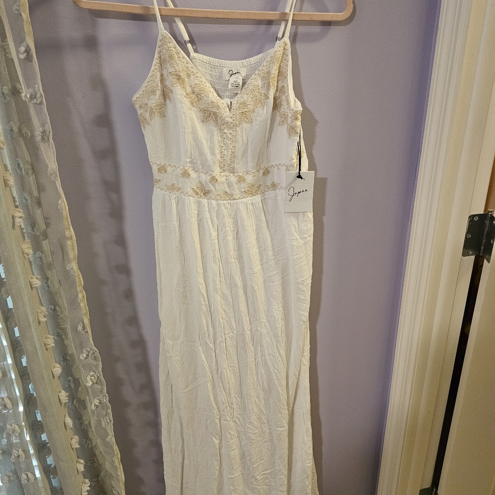 Japna white dress NWT